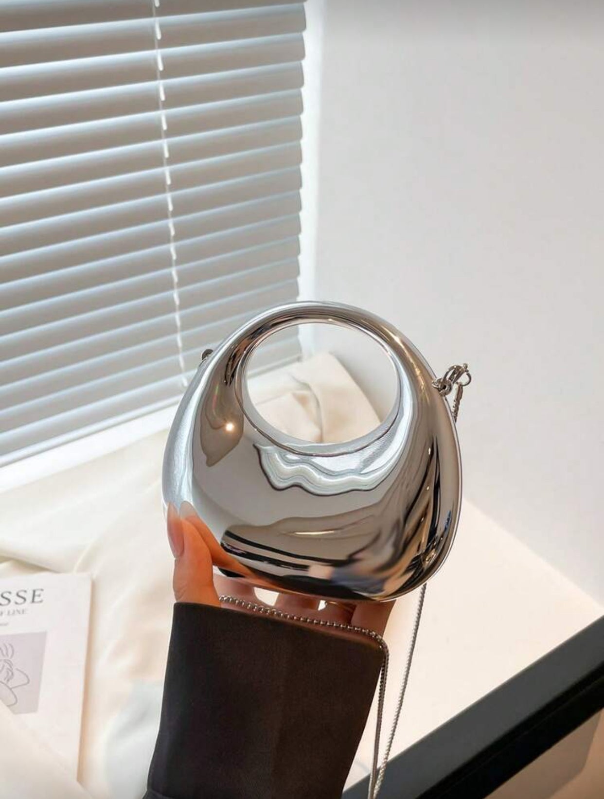 Elegant New Acrylic Handbag for Women