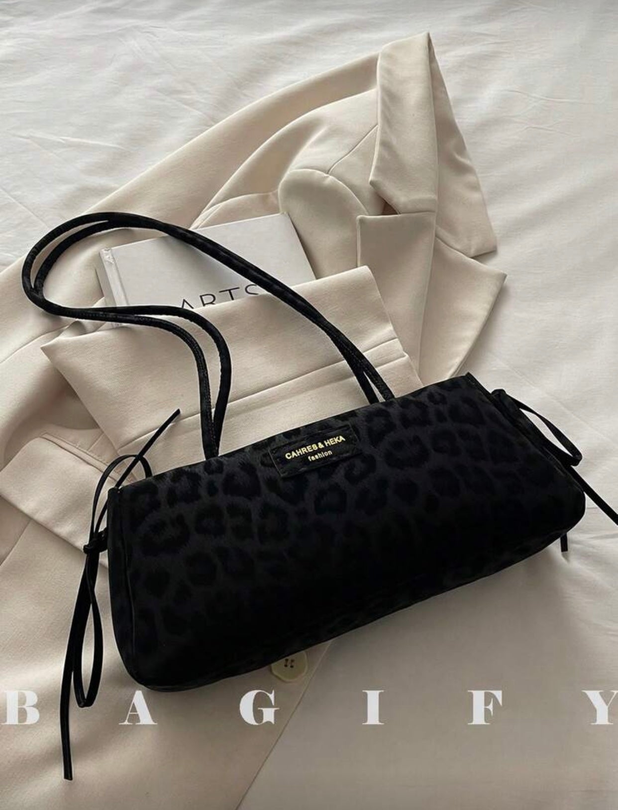 جانتەیا دەستی ب نەخشێ پلنگی یا سەردەمیانە