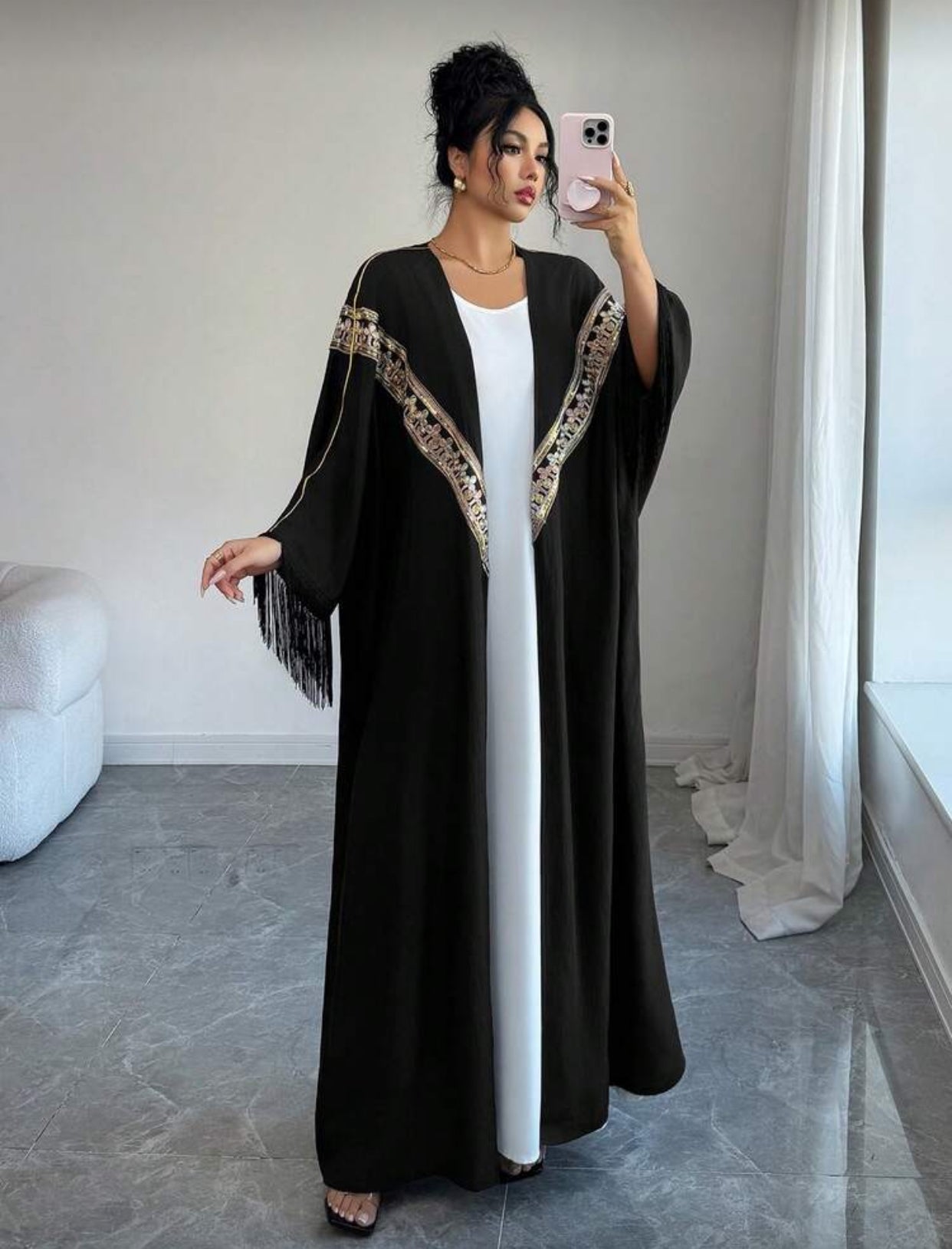 عەبایە رەمەزانێ یا فراوان ب نەخشان ڤە