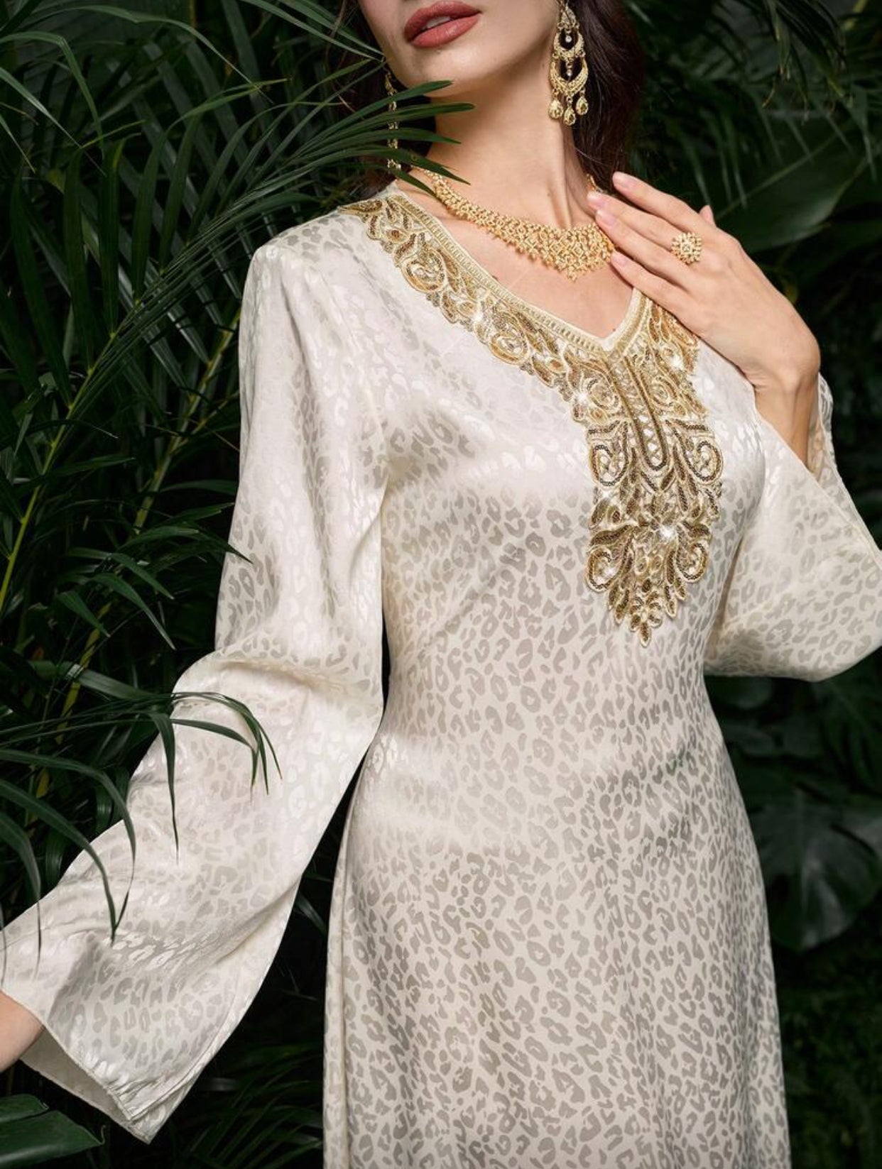 فستانێ نەجمە یێ رەمەزانێ ب نەخشێ گول