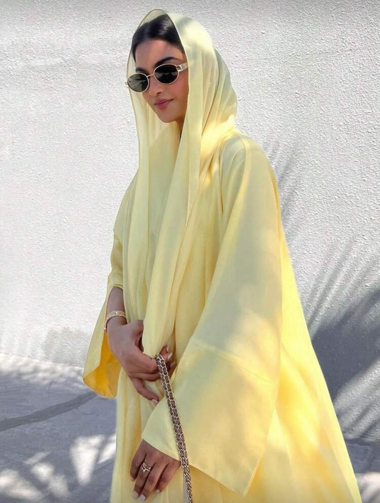 فستان و عەبایە ساتان یا جان بۆ ژنان