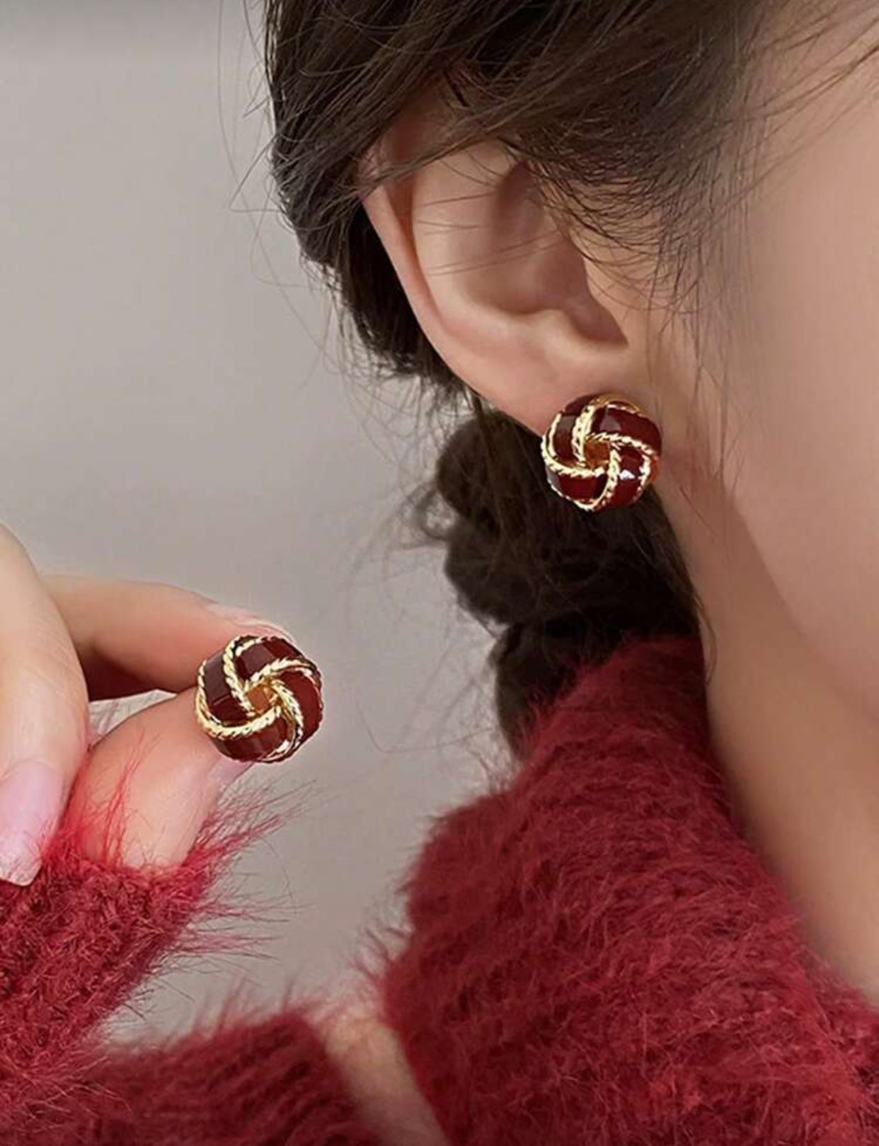 Elegant Woven Glass Fish Earrings