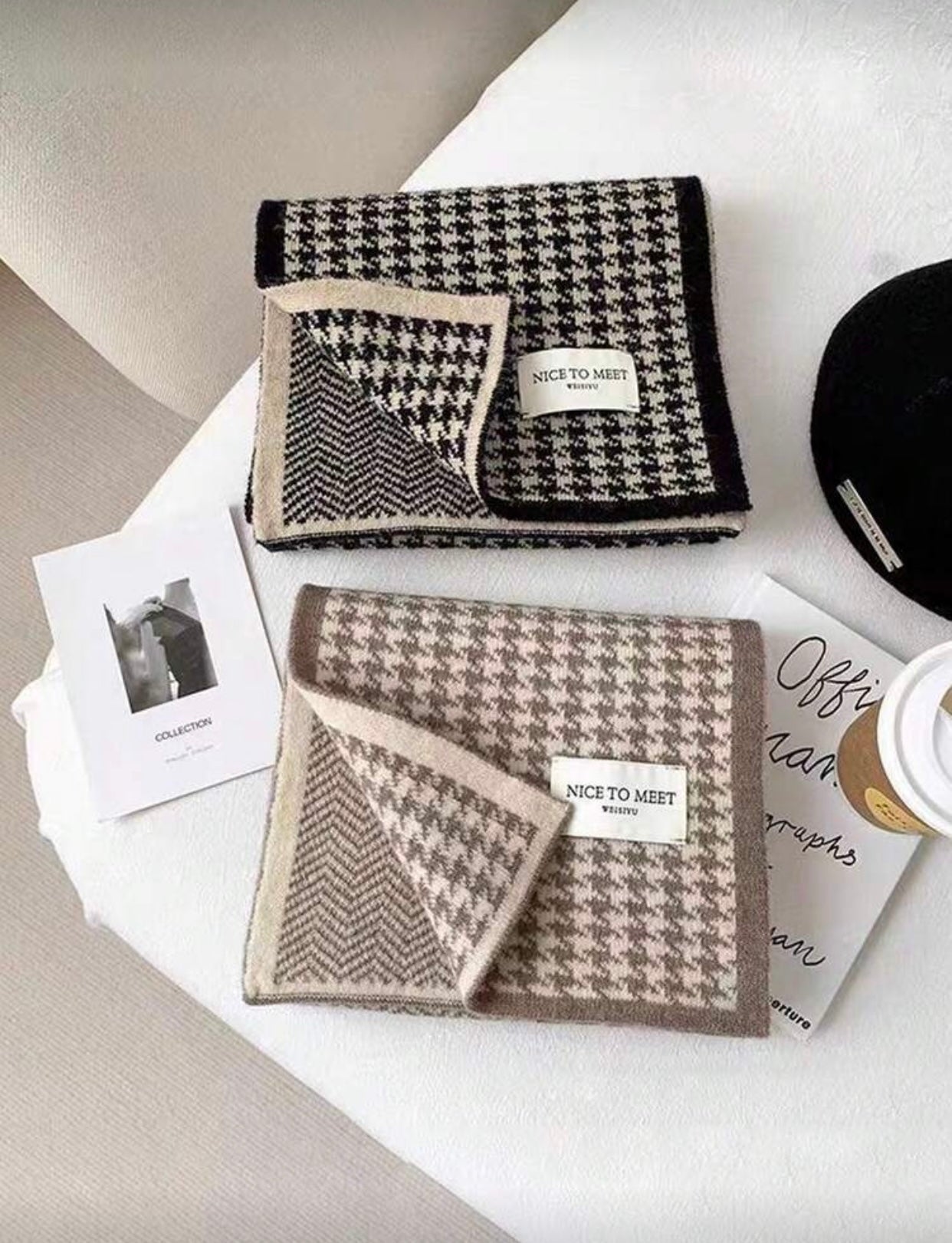 Stylish Checkered Pattern Scarf for Girls