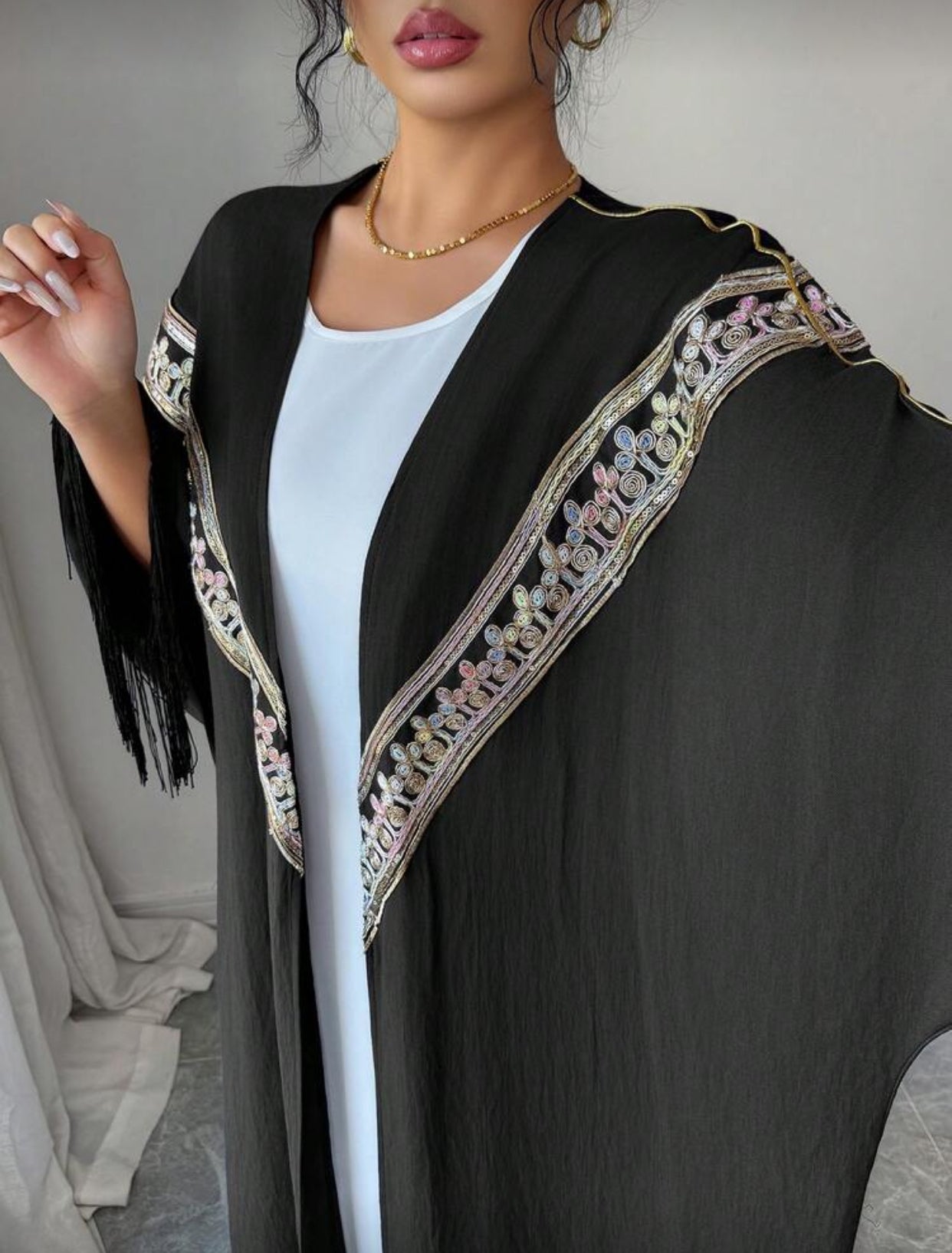 عەبایە رەمەزانێ یا فراوان ب نەخشان ڤە