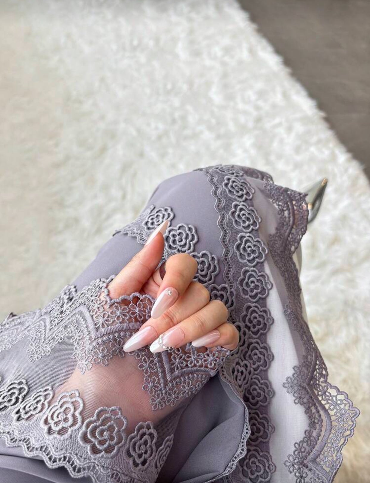 عەبایا مۆر یا دانتیل دگەل شالێ جوان