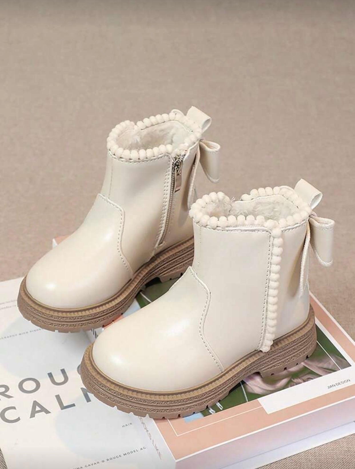 Elegant girls' bow ankle boots