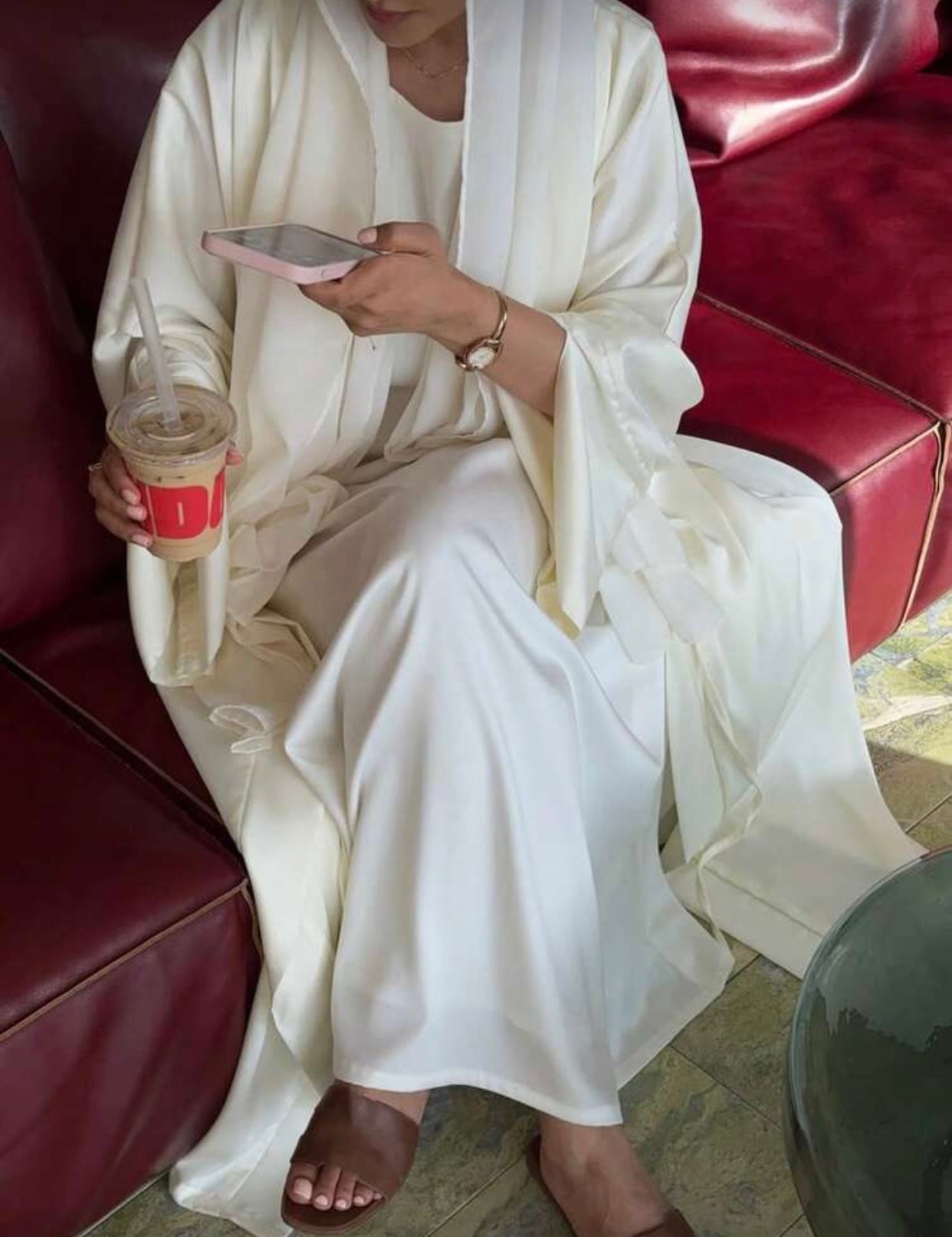 فستان و عەبایە ساتان یا جان بۆ ژنان