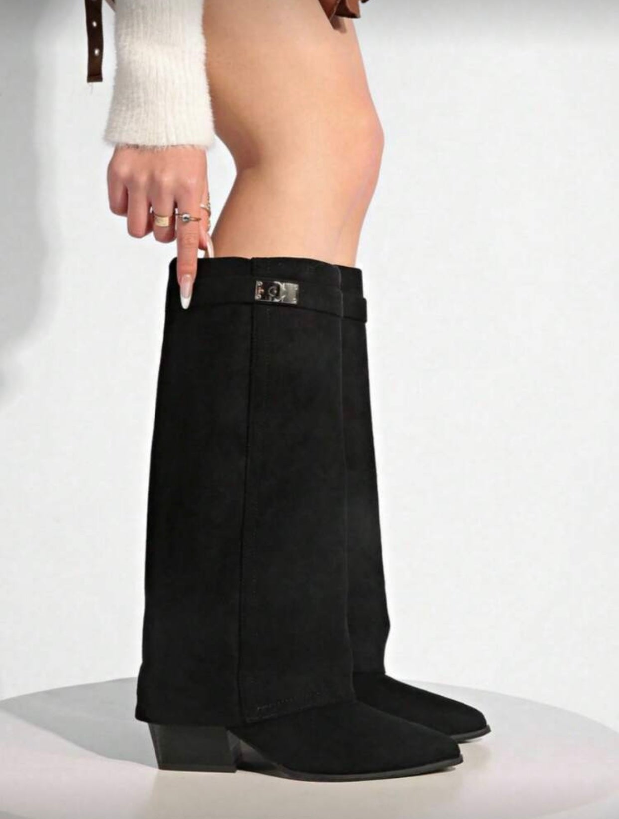 بوت ركوب نسائي بكعب ويدج ورأس مدبب