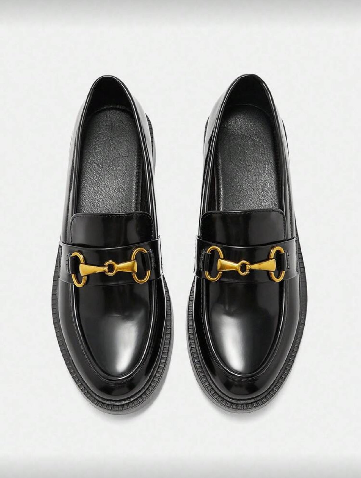 حذاء لوفر نسائي مريح بنعل سميك