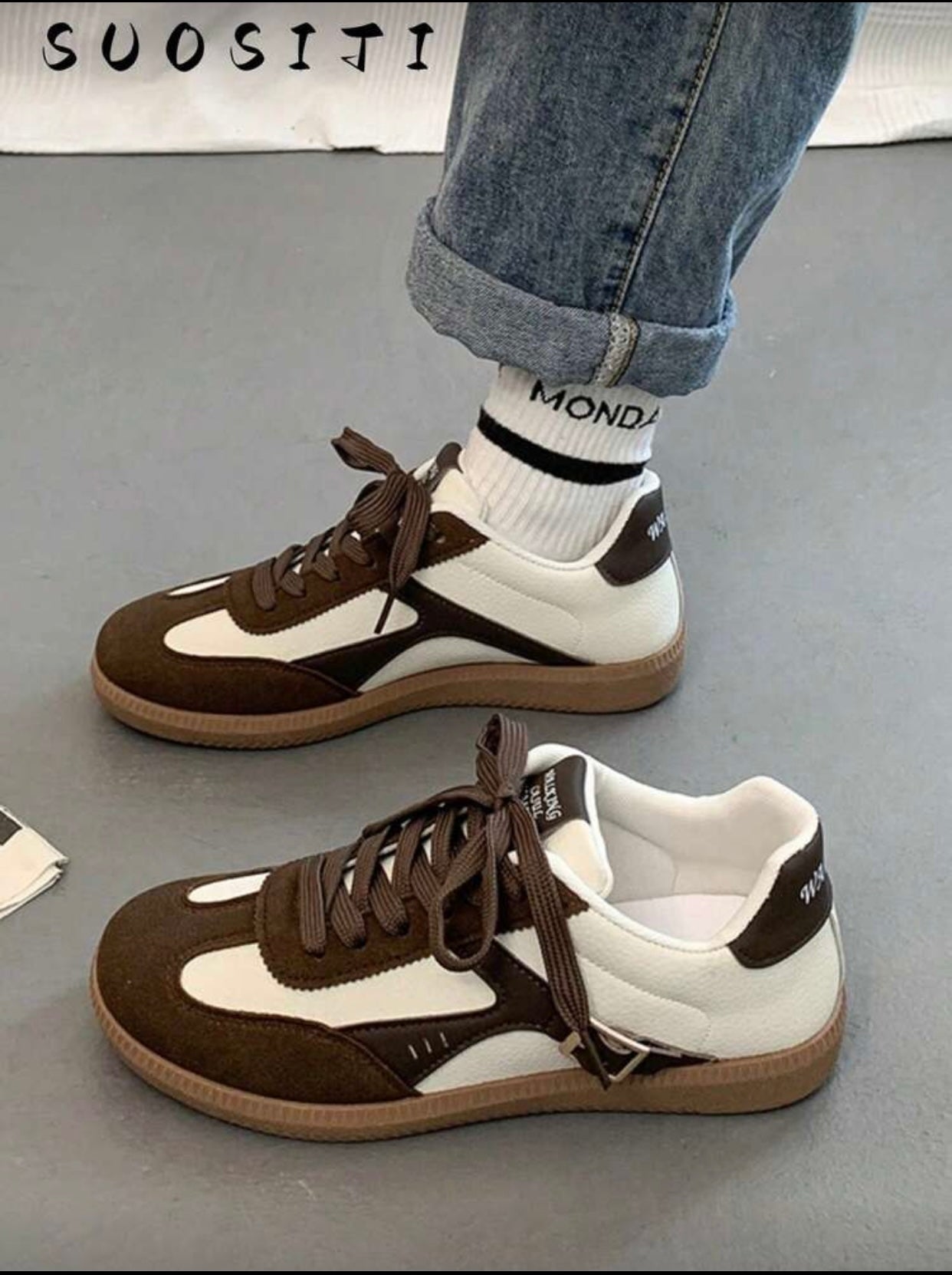 حذاء رياضي نسائي كاجوال ضد الانزلاق