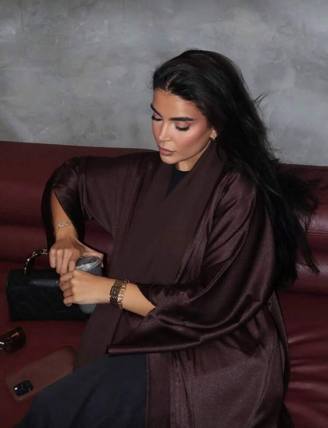 فستان و عەبایە ساتان یا جان بۆ ژنان