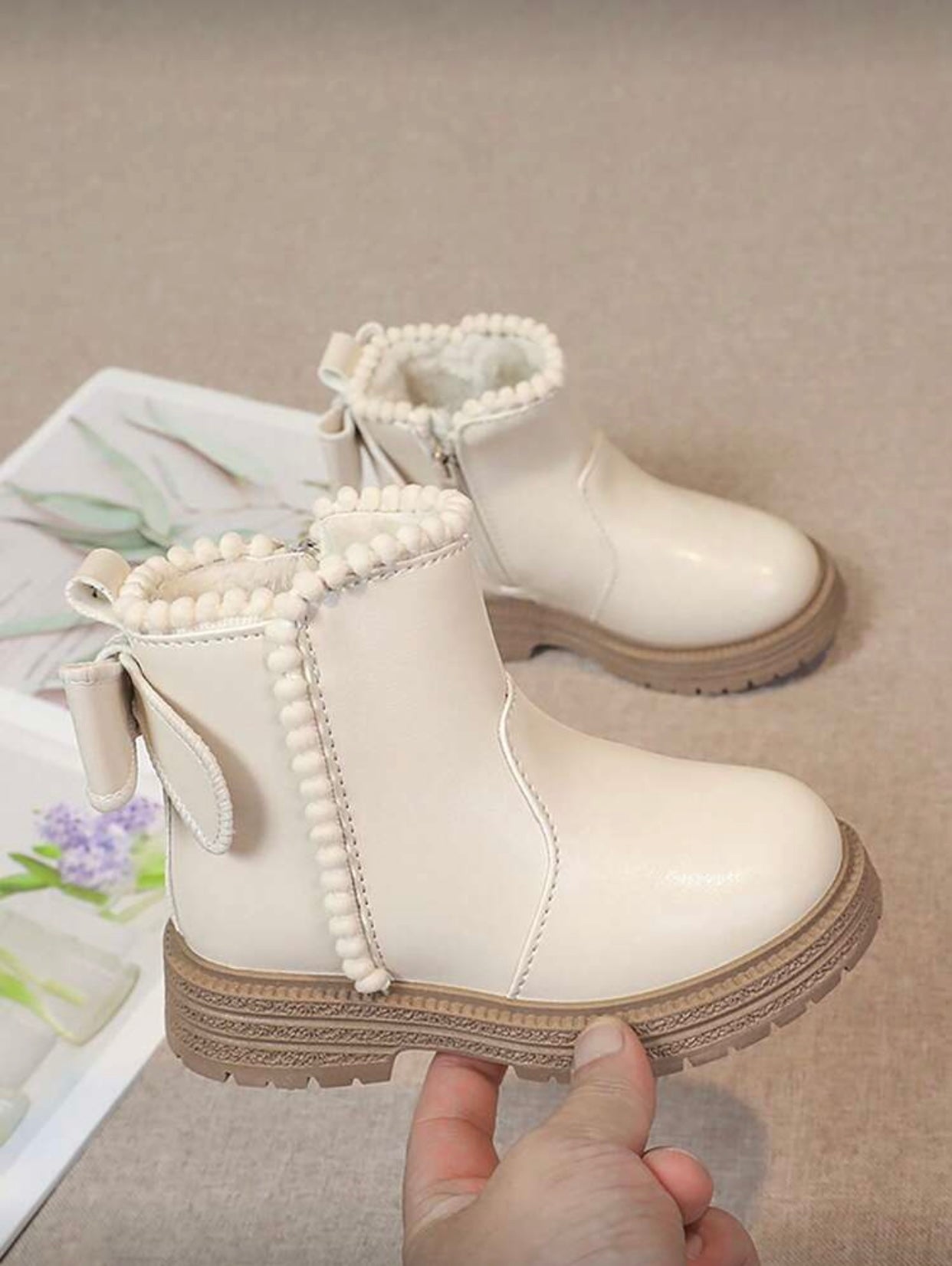 Elegant girls' bow ankle boots