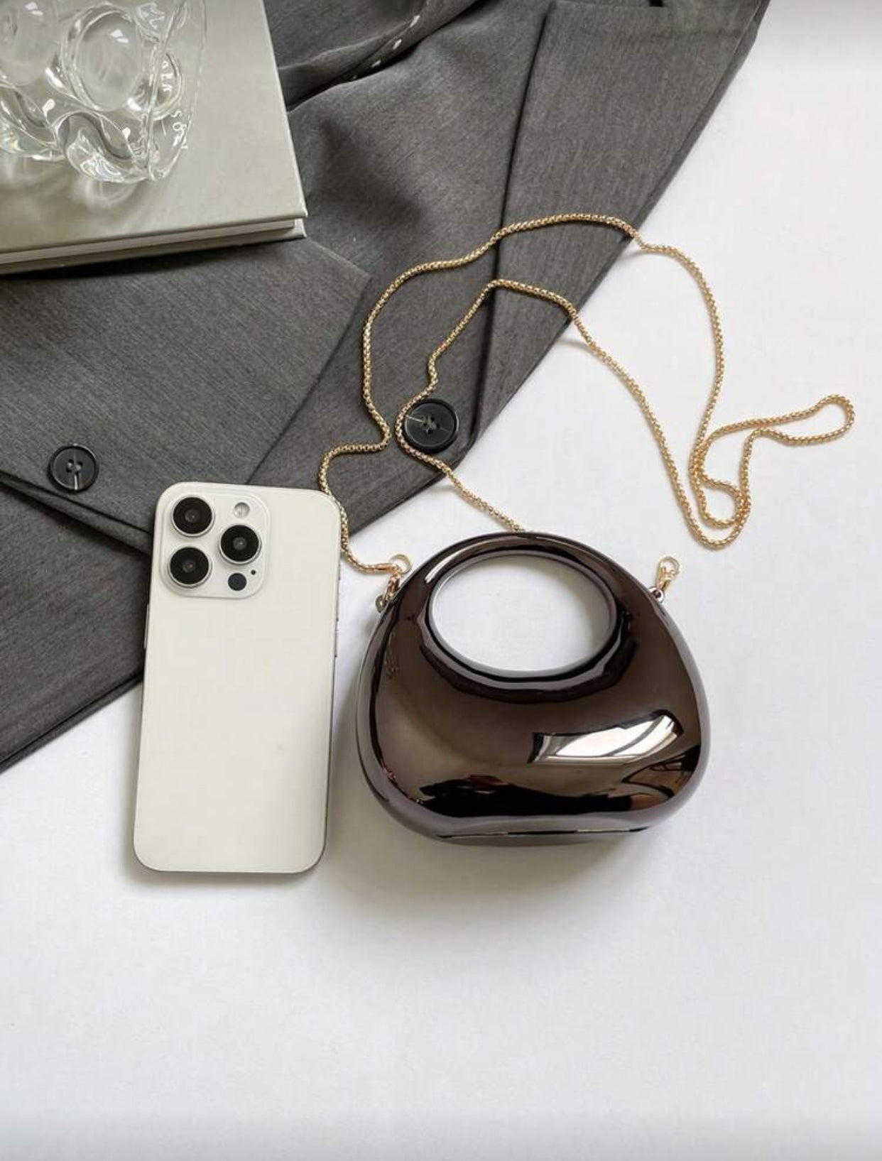  حقيبة يد نسائية أنيقة من الأكريليك