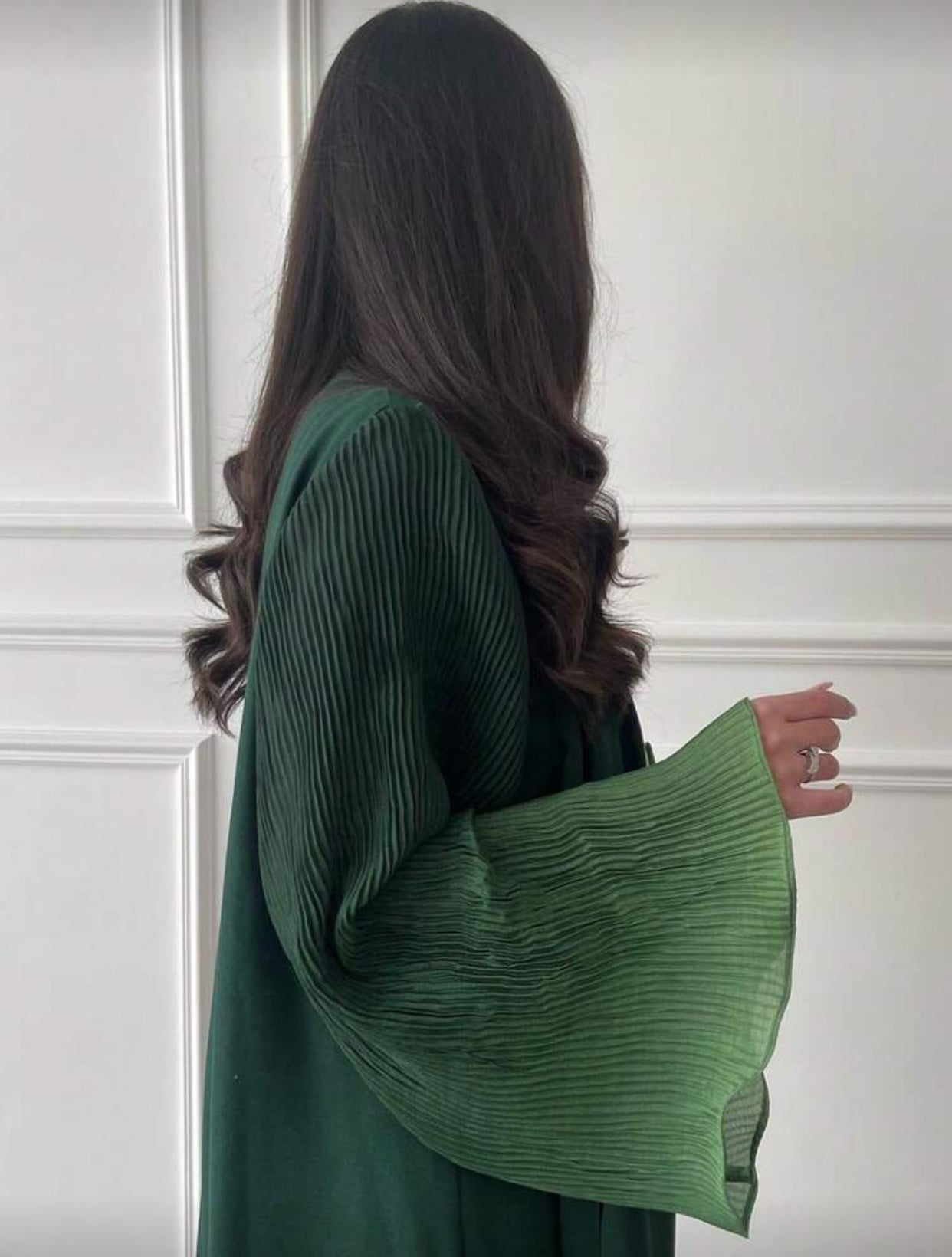 فستانەکێ درێژ ب رەنگێن تێکەلکری 