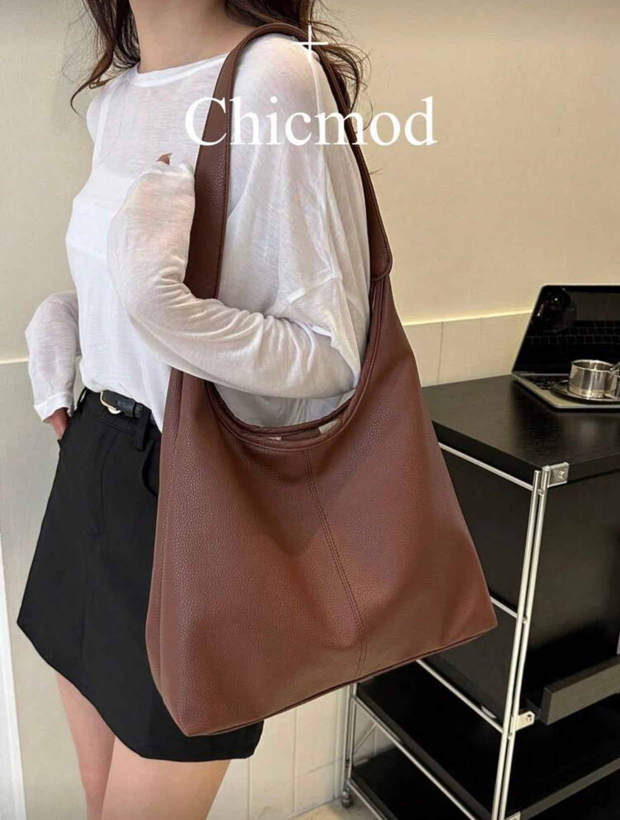 حقيبة كتف كاجوال كبيرة بإغلاق مغناطيسي