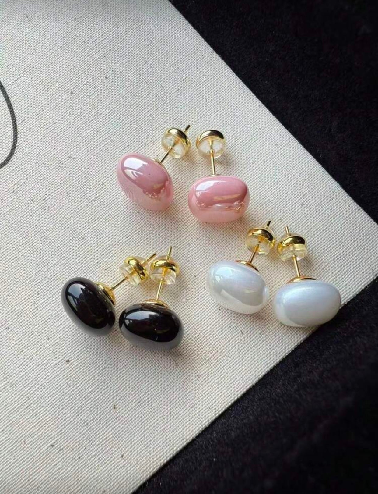 أقراط لؤلؤ صناعي دائرية أنيقة وكلاسيكية