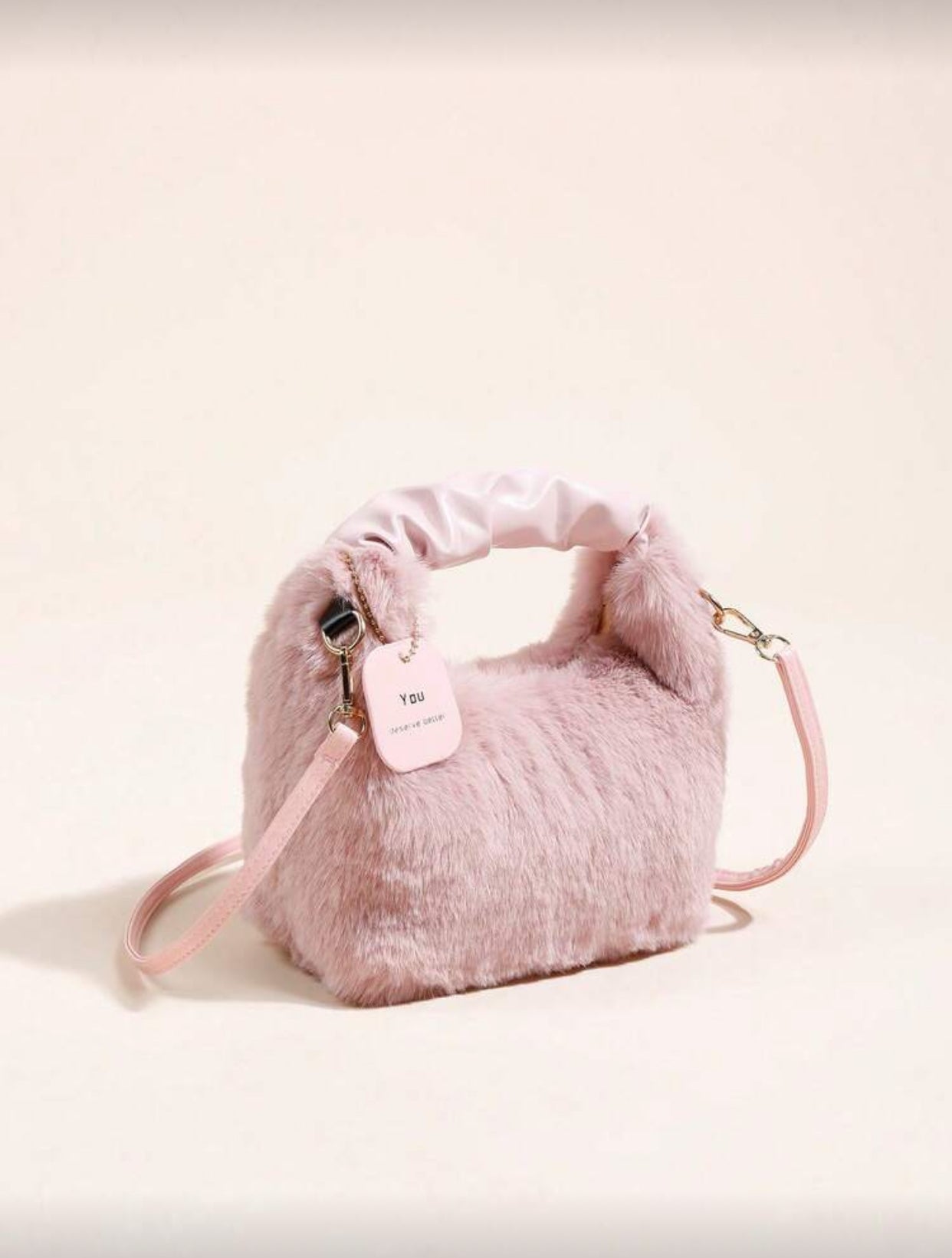 حقيبة يد ناعمة بتصميم فراشة أنيقة