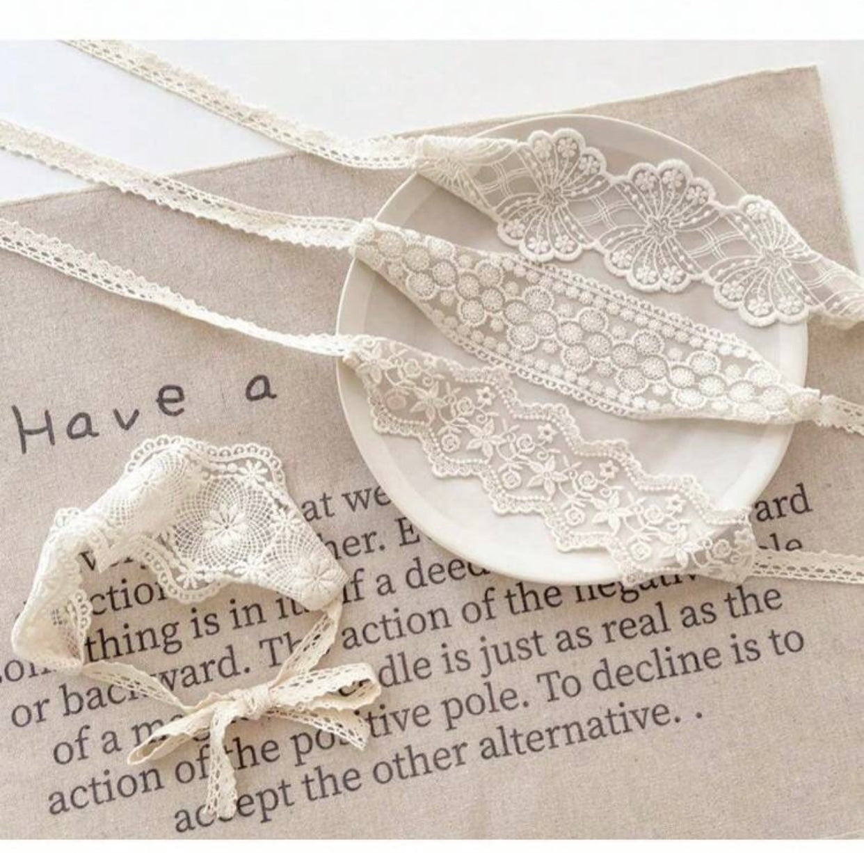 Elegant Lace Bow Headband for Girls(0_3)